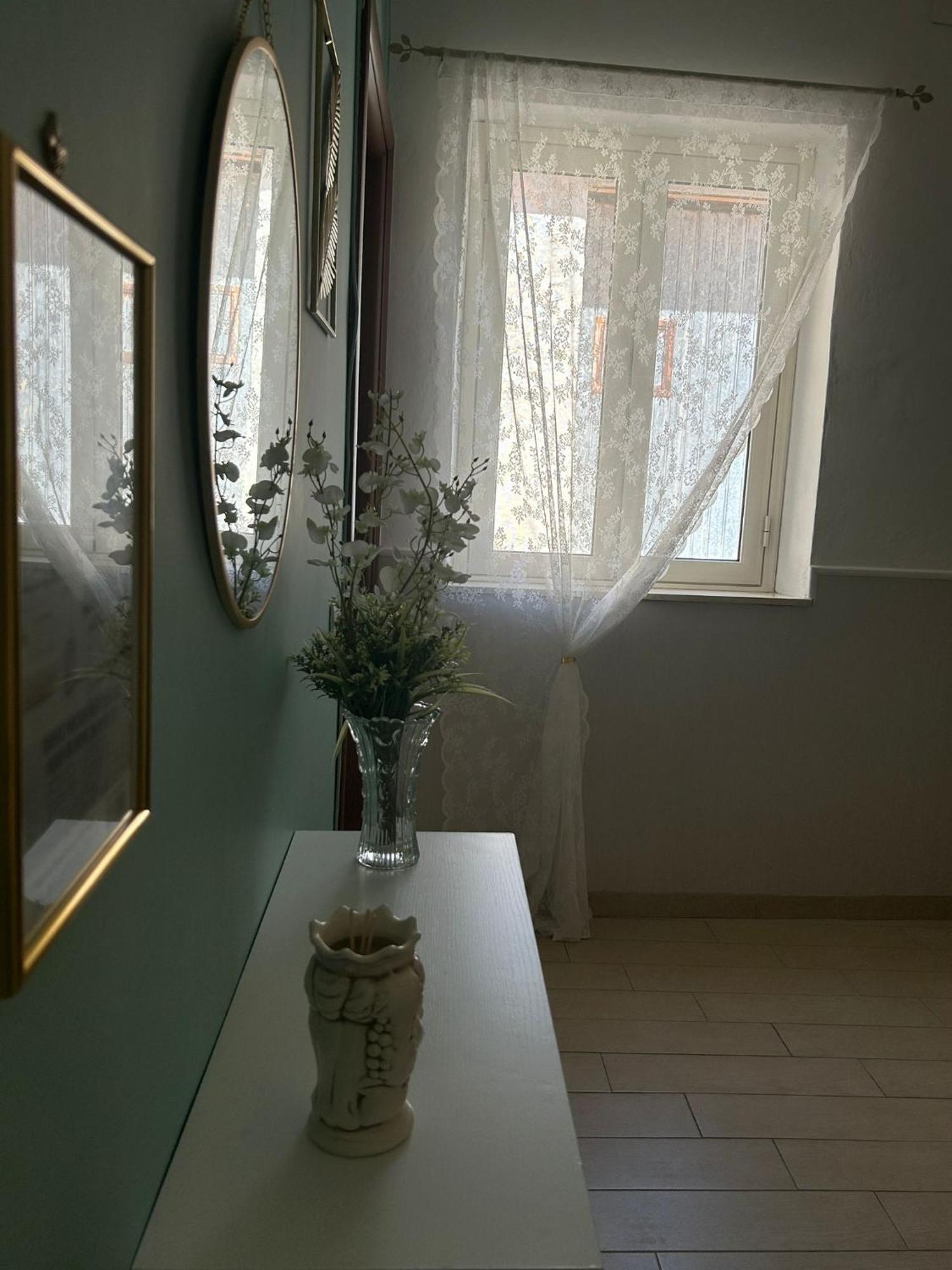 Apartament La Finestrella Giardina Gallotti Pokój zdjęcie